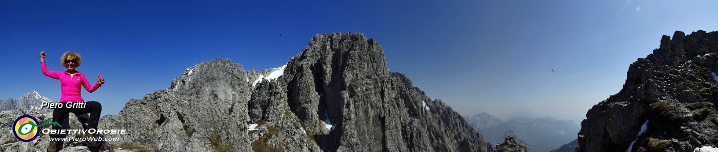 72 Al  Colle Garibaldi (1824 m)  vista in Grignone versante ovest  e Grignetta cresta Segantini.jpg